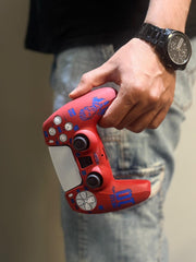 Hicle Messi Edition Silicone Protective Cover for PS5 Controller – Anti-Slip Red Soft Grip with Engraved Football Graphic and Jersey Number Design